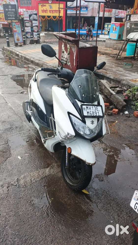 Burgman 125 Street