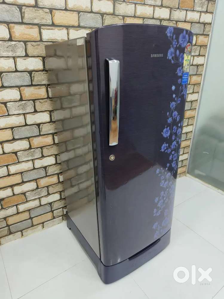 ( samsung 190 litres) 5 star rating fridge wit warranty+*shippin