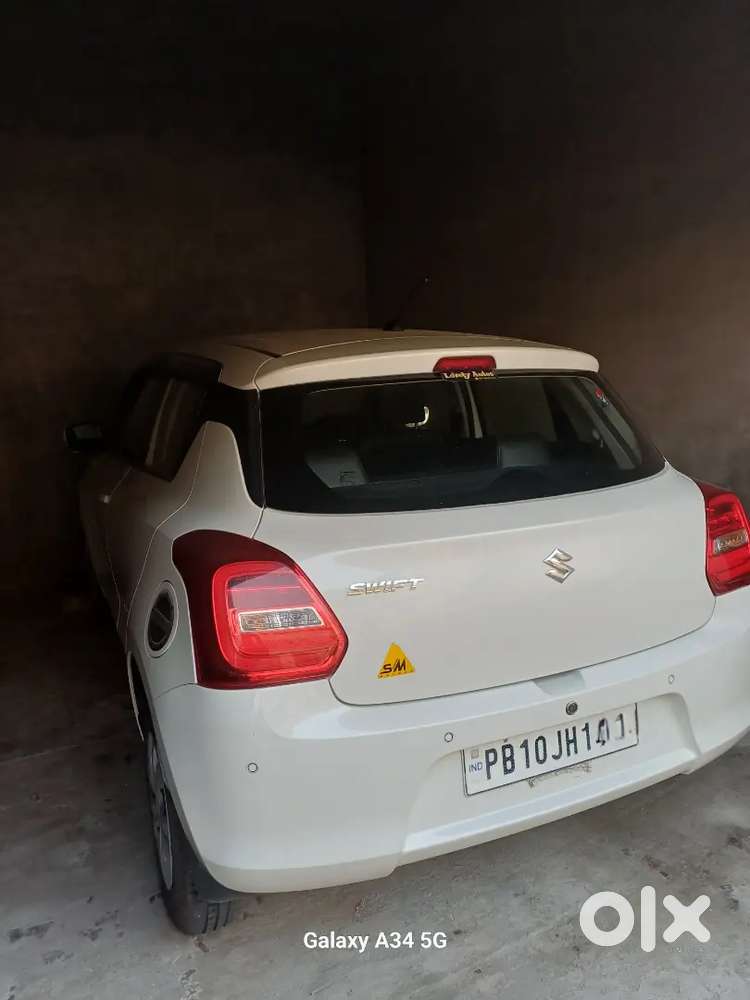 Maruti Suzuki Swift 2023 Petrol 10800 Km Driven