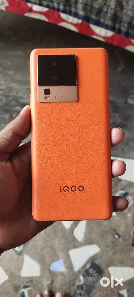 Iq neo 7 pro...8/128...120W charger... 8+Zen1 processor