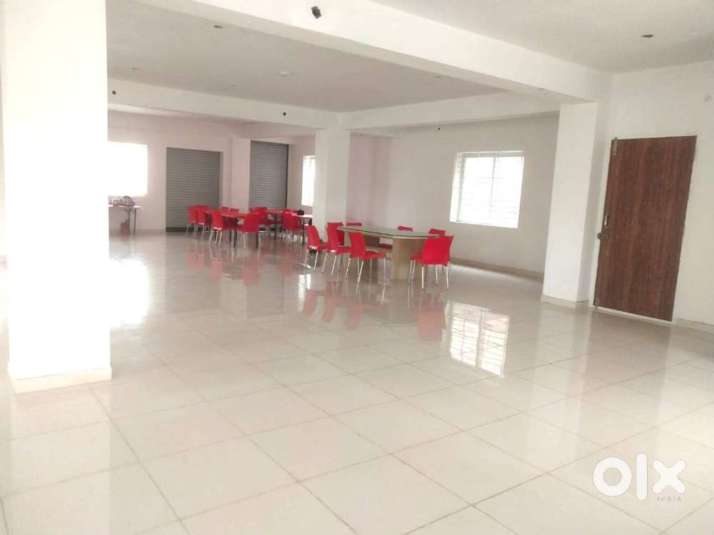 2000Sqft Hope College Unfurnished Office space Available