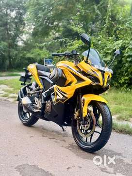 Bajaj Pulsar Rs 200cc ABS
