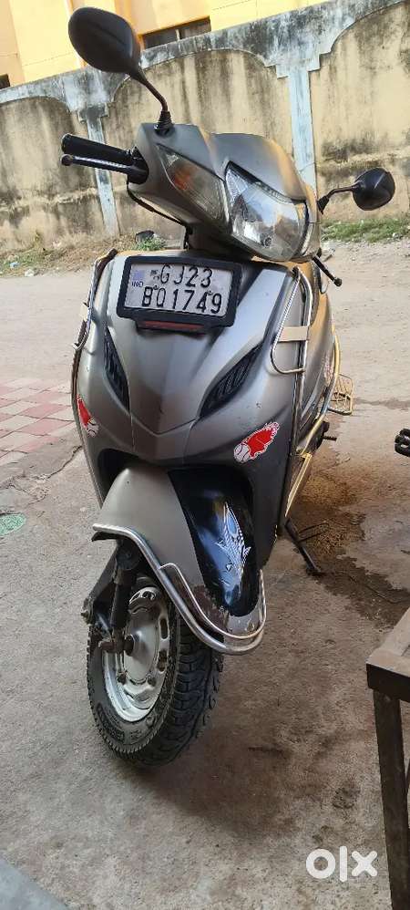4G Activa good condition