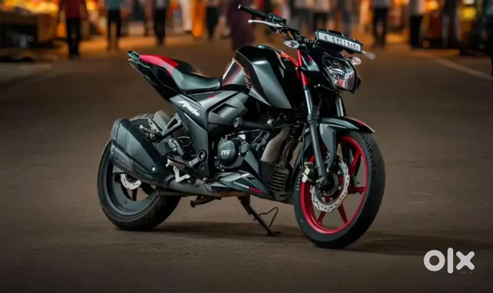 2023 Apache RTR 160 4V for Sale - Excellent Condition at Rs. 1,20,000.