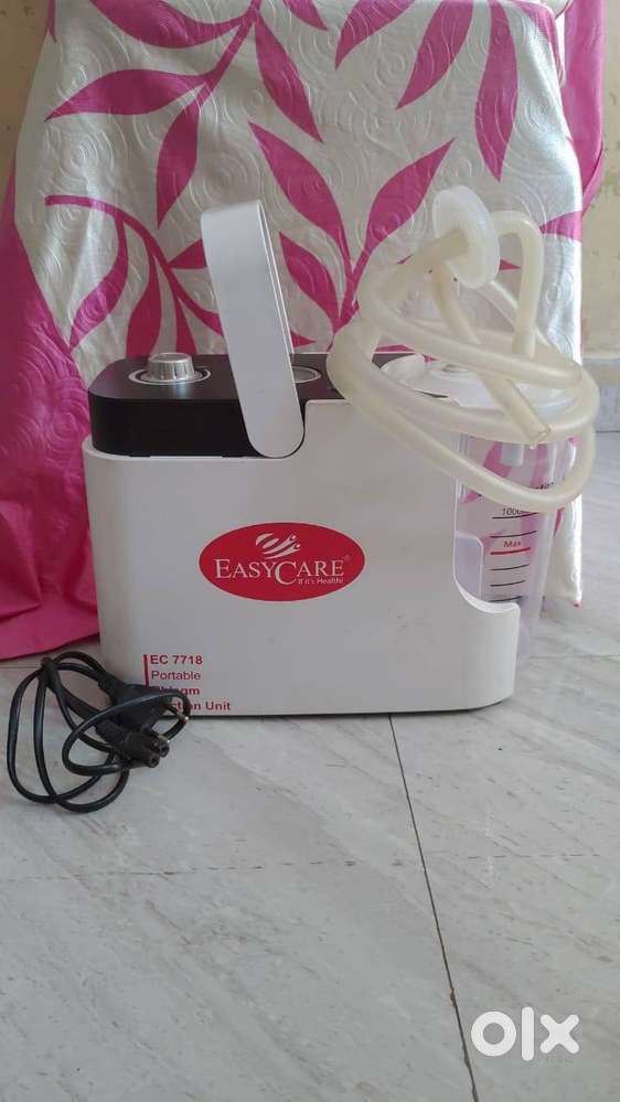 Portable phlegm suction unit