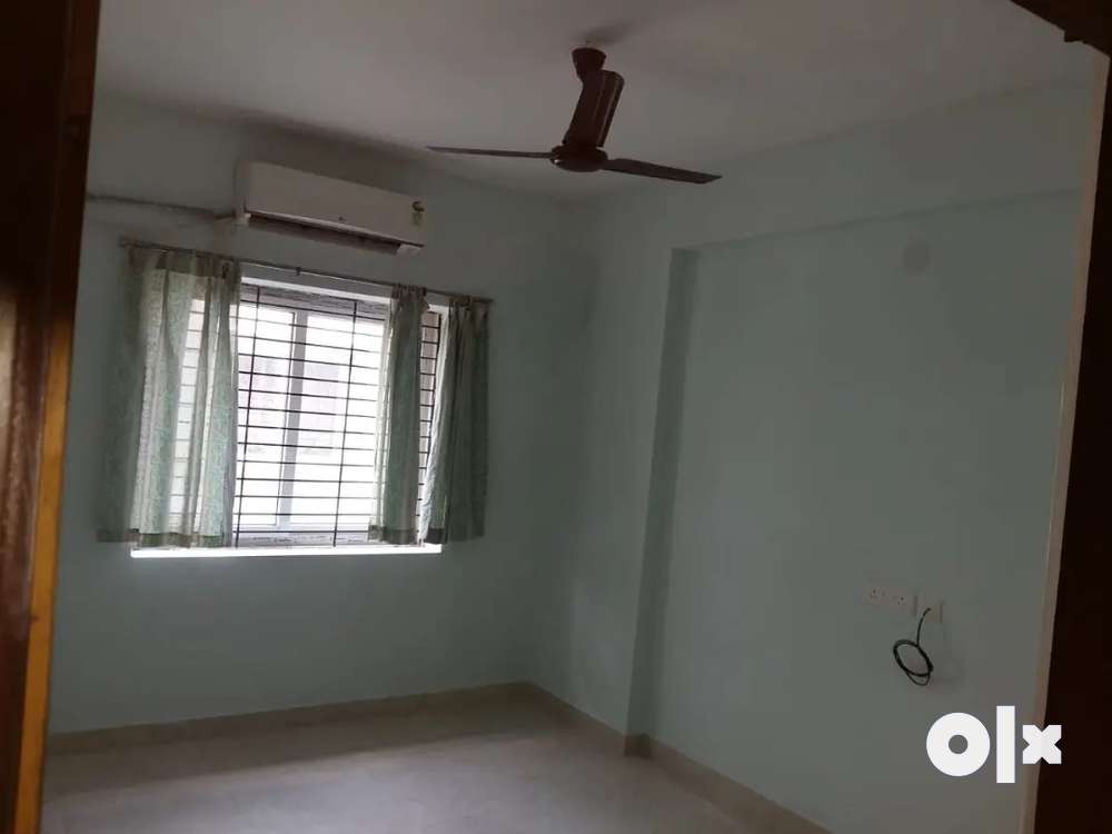 3bhk house room rent for family/office