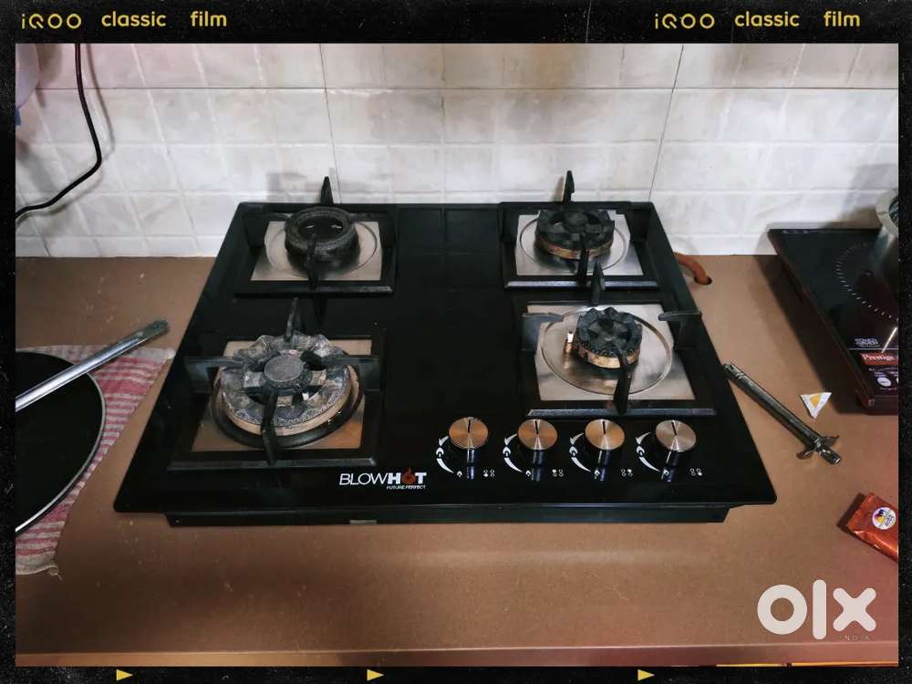 Blow Hot 4 burner Hob / Gas stove in excellent condition