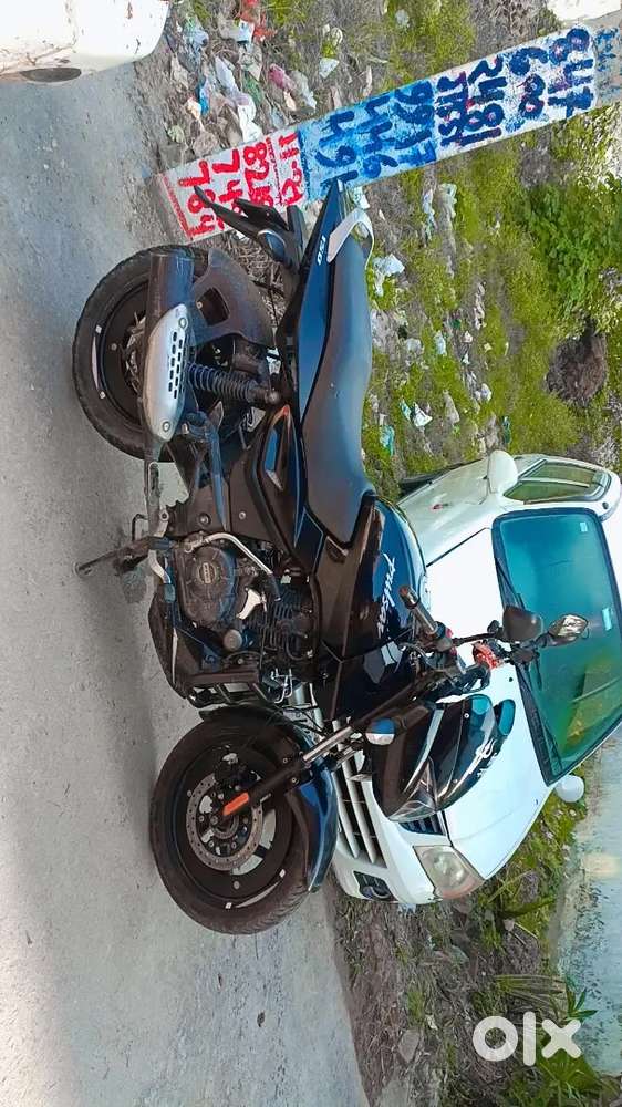 Bajaj pulser