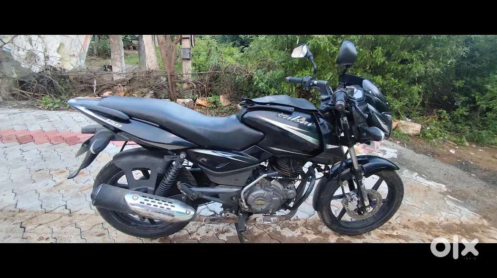 BAJAJ PULSAR 150CC; MODEL 2018; SELF ALLOY DIGITAL METER FRONT DISC  .