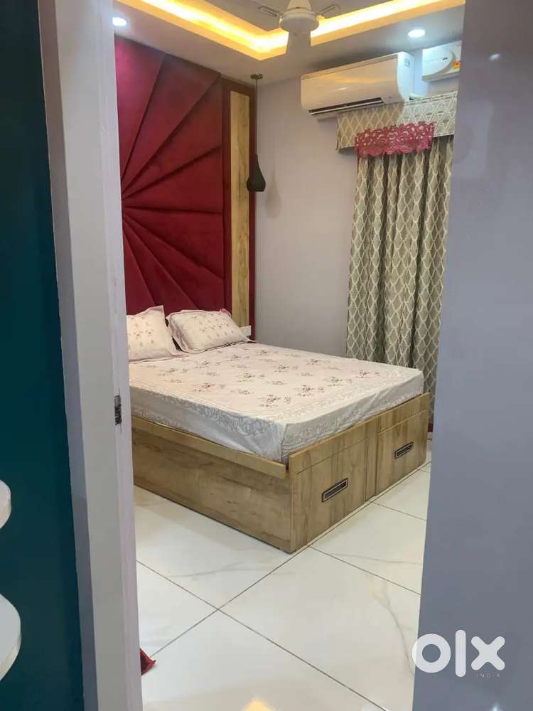One room fully furnished attached kitchen washroom Bed AC inverter gey