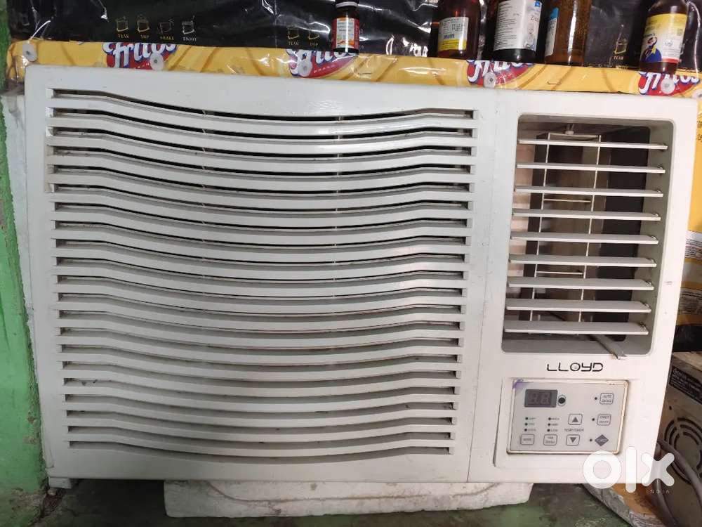 LLOYD WINDOW AC