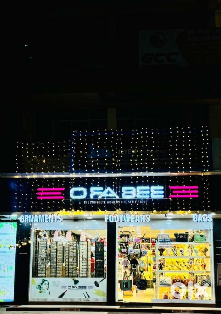 Footwear salesman in Aluva