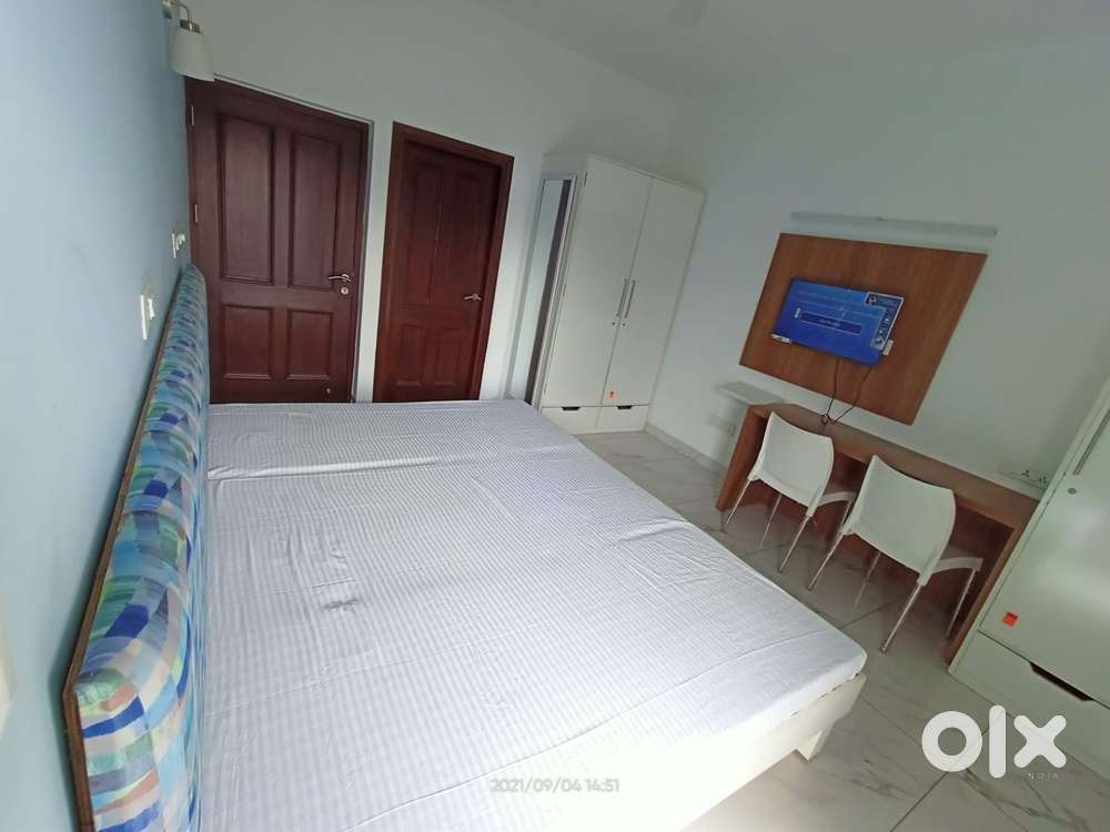 Pg available for girls and boys