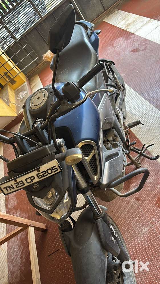 yamaha FZS V3