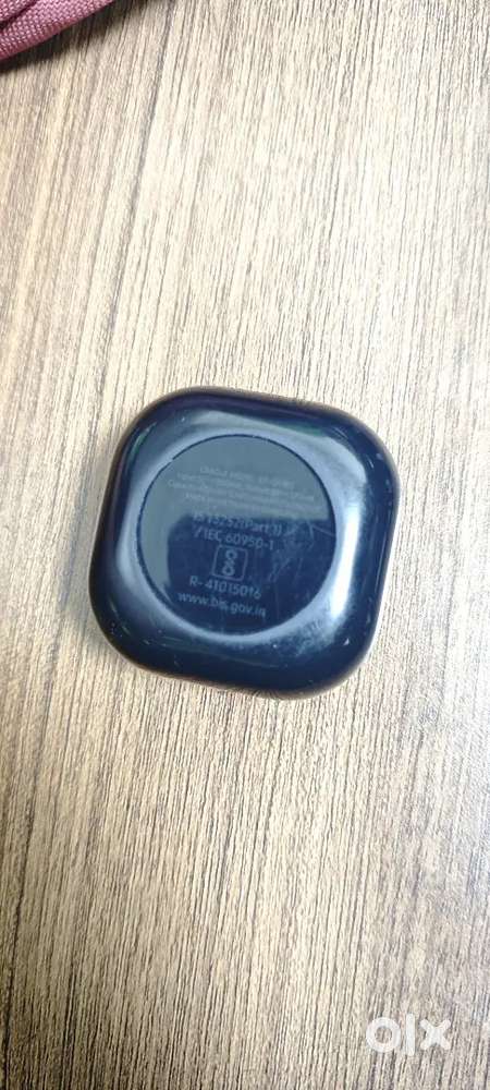 Samsung earbuds