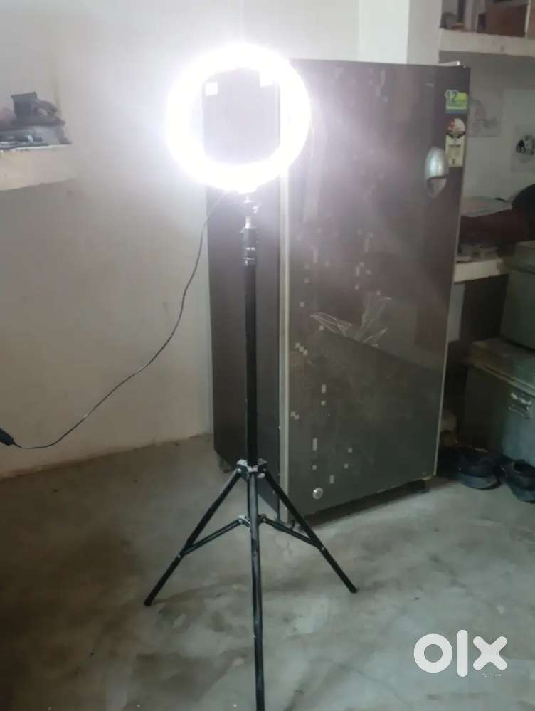 Ring light stand