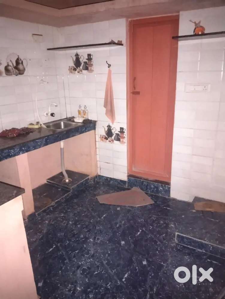 Unfinished house 2BHK For rent
