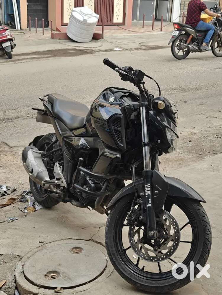 Fz v3 black