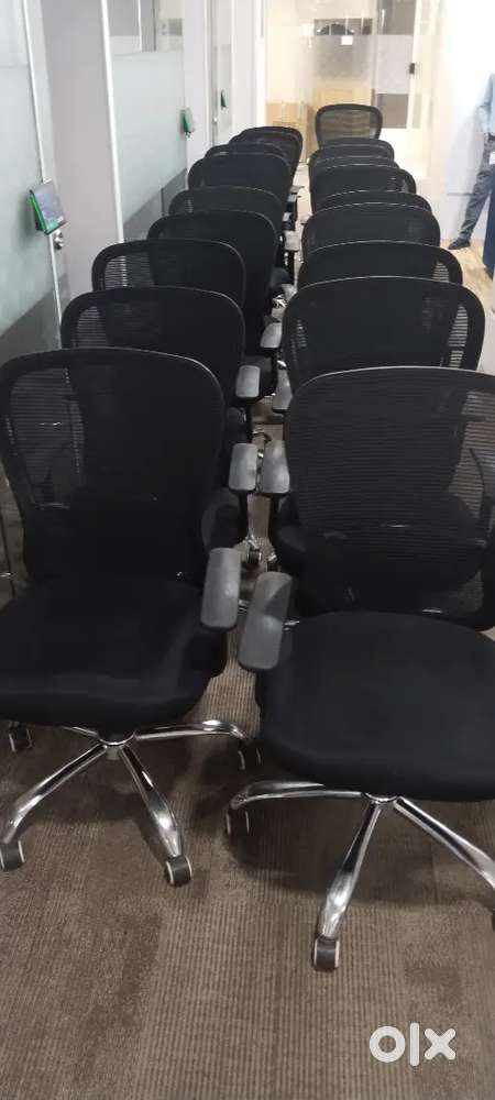 Revolving chair good condition