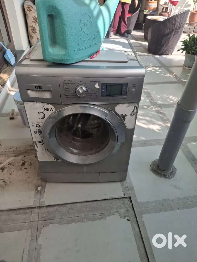 WASHING MACHINE IFB
