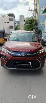 Toyota Urban Cruiser Hyryder 1.5 V Hybrid, 2022, Petrol