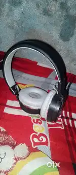 SH - 12 Headphone ( Brand New Condition )