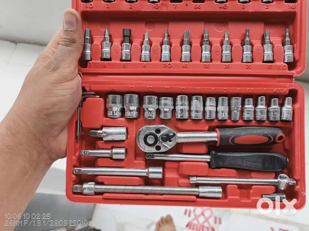 46 piece tool kit set