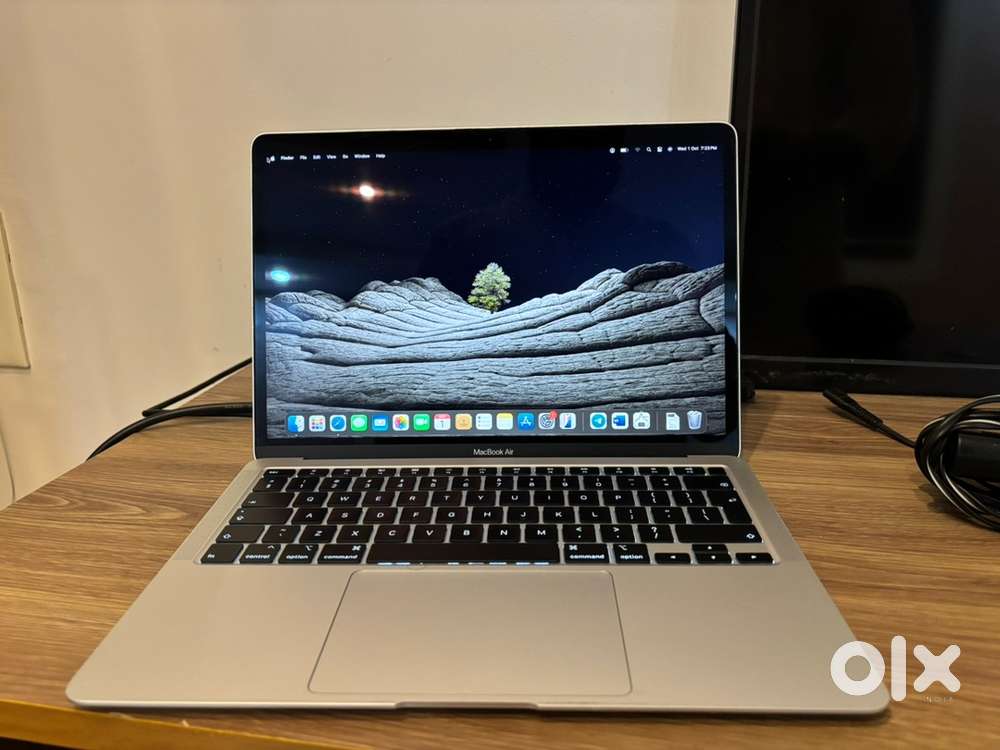 MACBOOK AIR 13 inch