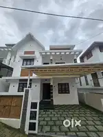 POSH INDEPENDENT HOUSE FOR SALE AT ERNAKULAM KAKKANAD THEVAKKAL