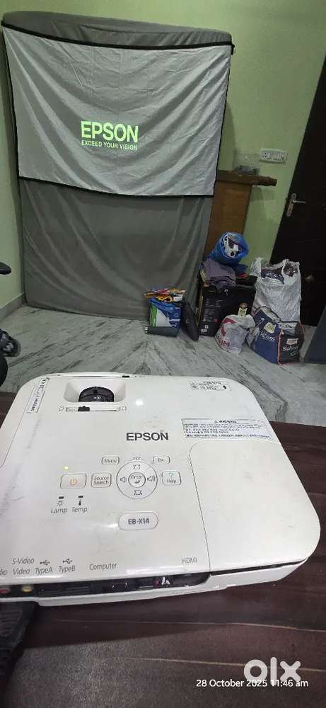 Epson Projector EB X14