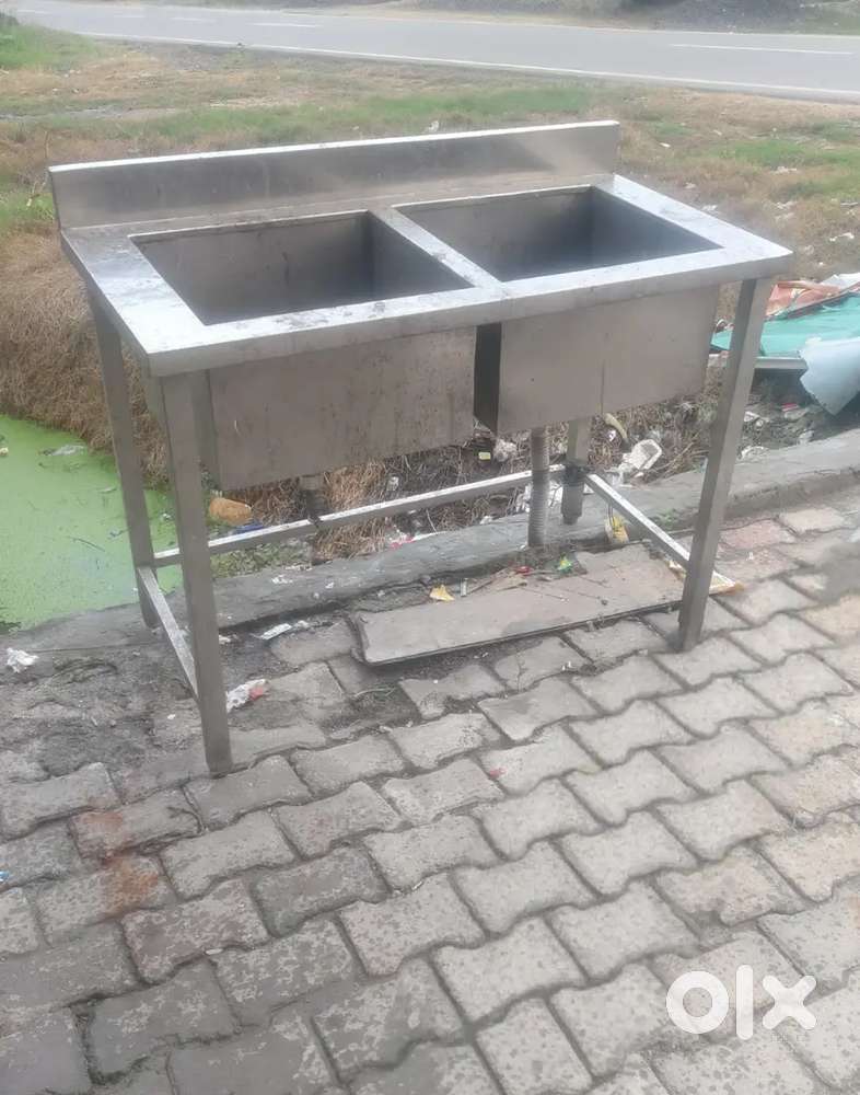 Double Sink