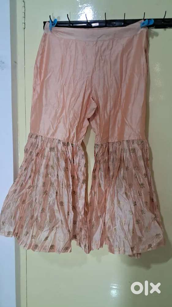 Craftsvilla festive sharara