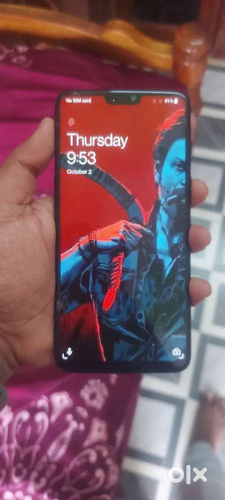 Oneplus 6 model 8gb /128 gb internal storage display cracked