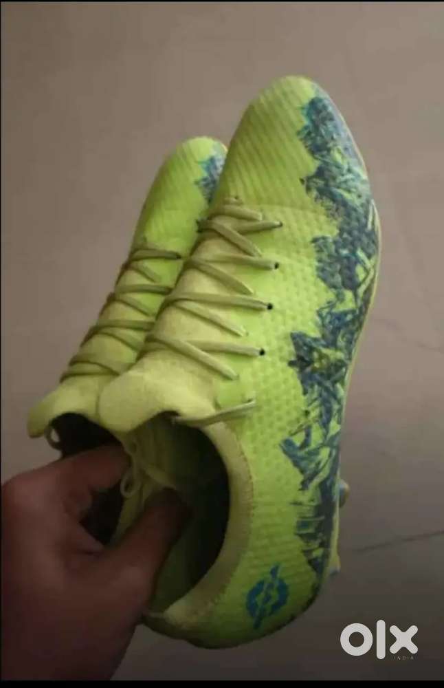Nivia shastra football boots