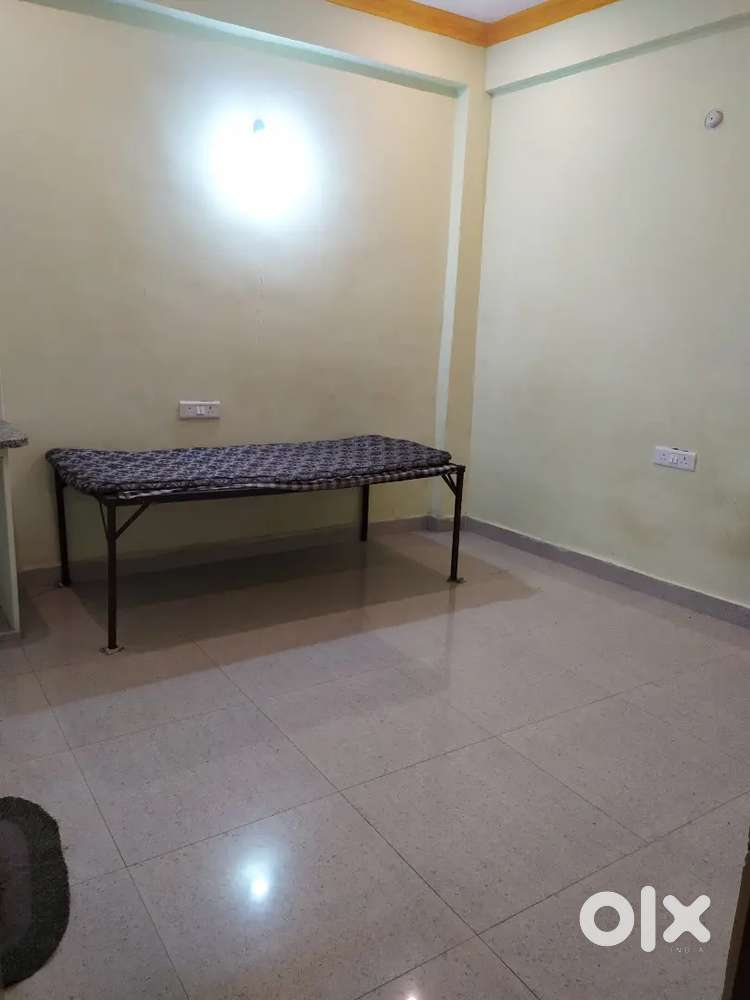 Room rant available neelbad churaha