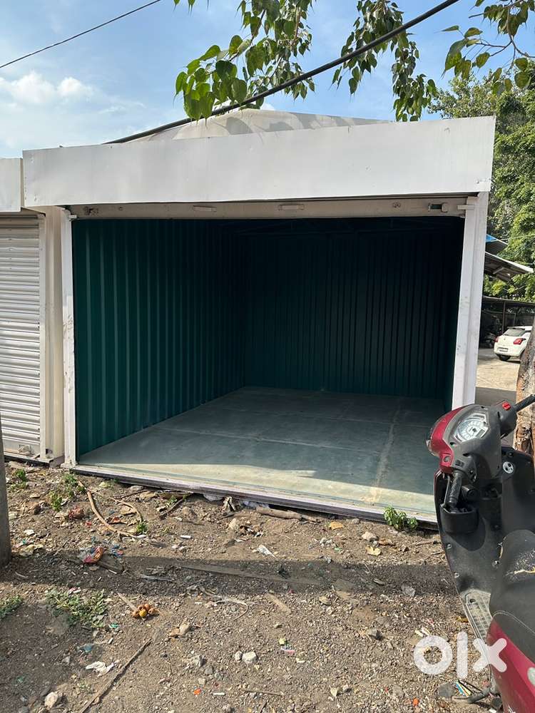 Container shops for rent on Main road