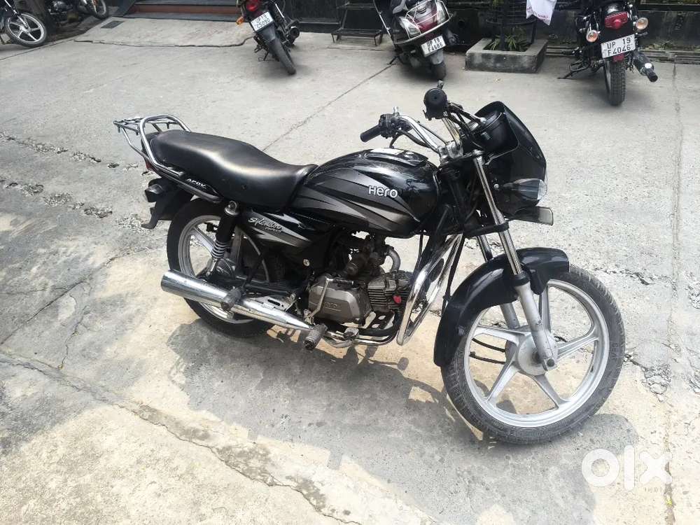 Splendor pro 2015 model black colour Ok condition self start