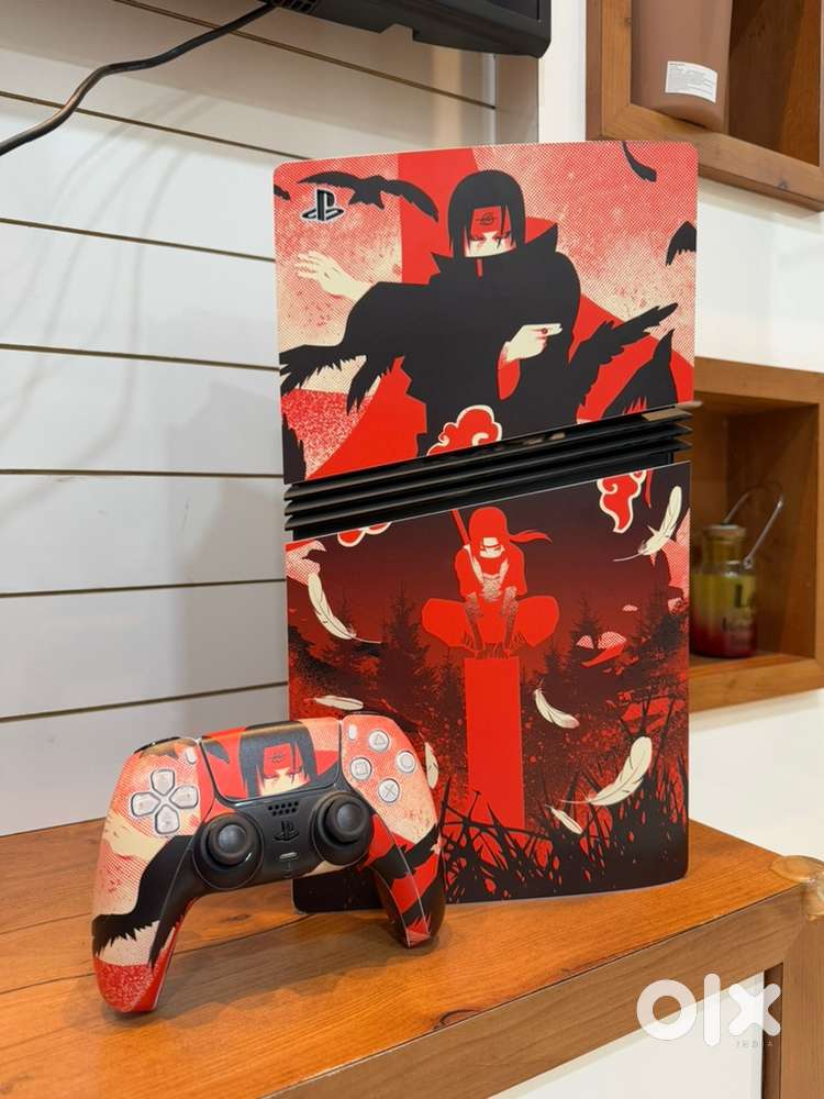 PS5 PRO 1TB NEW CONDITION WITH GAMES