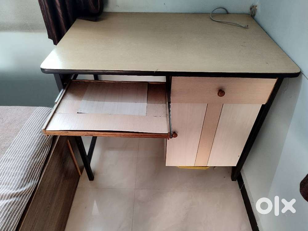 Study/ computer table with drawers