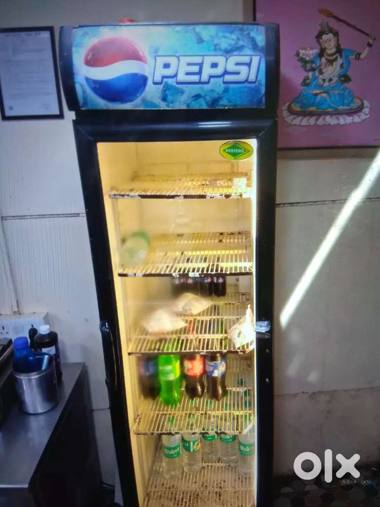 Refrigerator Pepsi