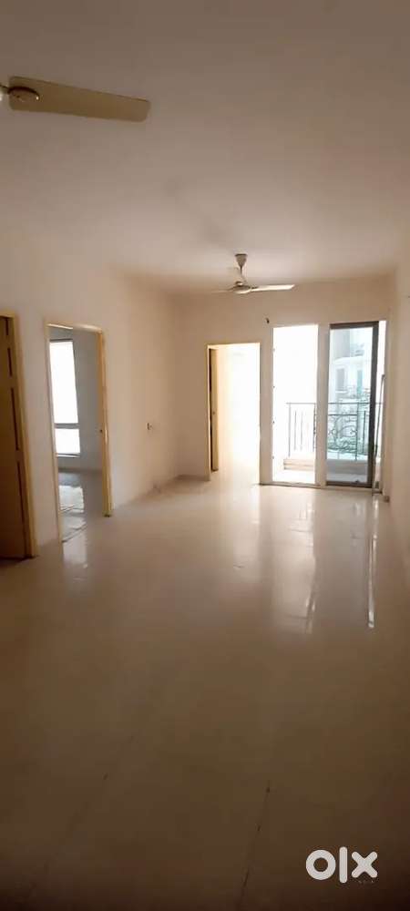 2 bhk un furnished flat for rent