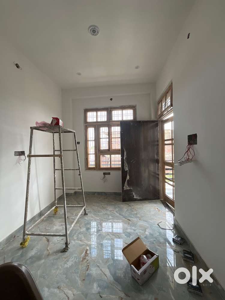 1 Bhk fully independent floor