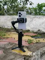 AOCHUAN Smart XE Phone Gimbal Stabilizer 3-Axis Smartphone Foldable