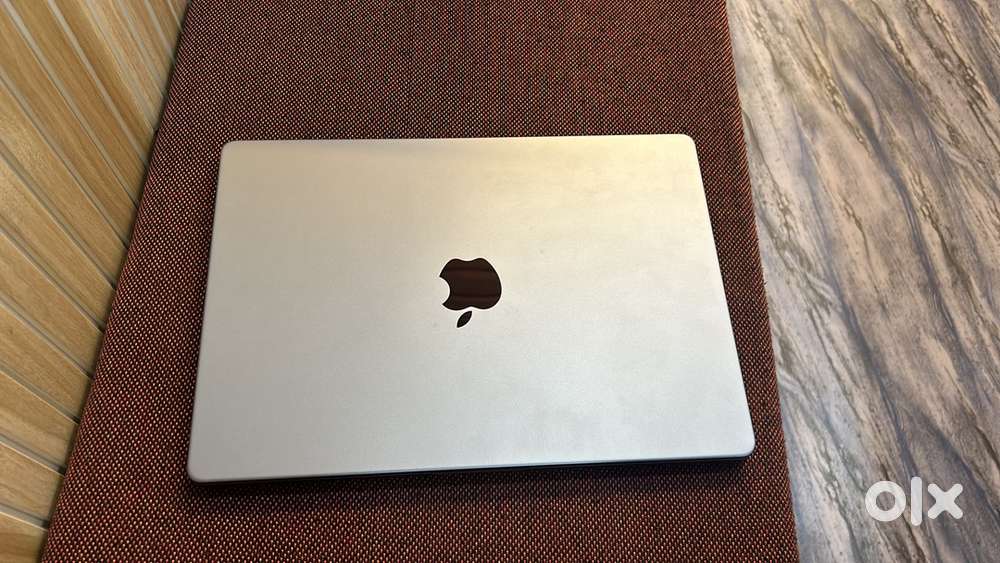 Mac Book Pro 16 inch M1 Max - 32 Gb Ram - 1 TB SSD