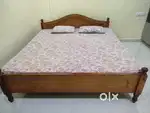6/6  teak cot sale