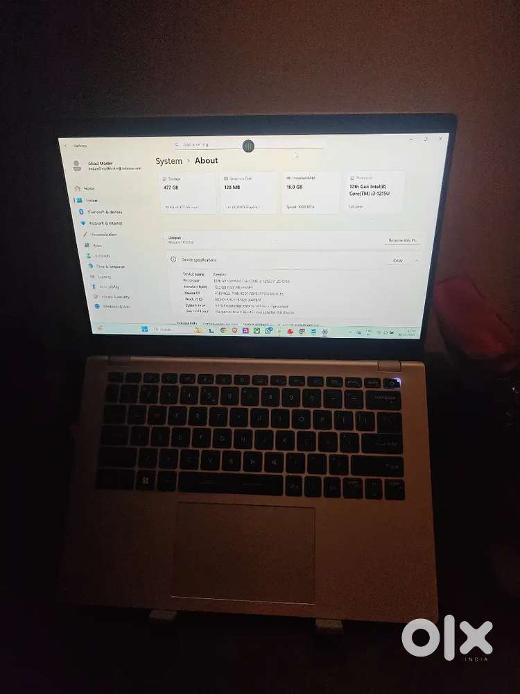 MSI Laptop 512gb ssd 16gb ram i3-1215u in top notch condition