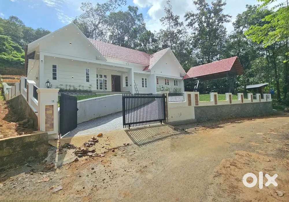 വാഴക്കുളം ഏരിയയിൽ 20 cent ൽ 4 bhk വീട് വിൽപ്പനയ്ക്ക്