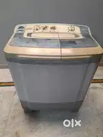 Washing Machine selling.