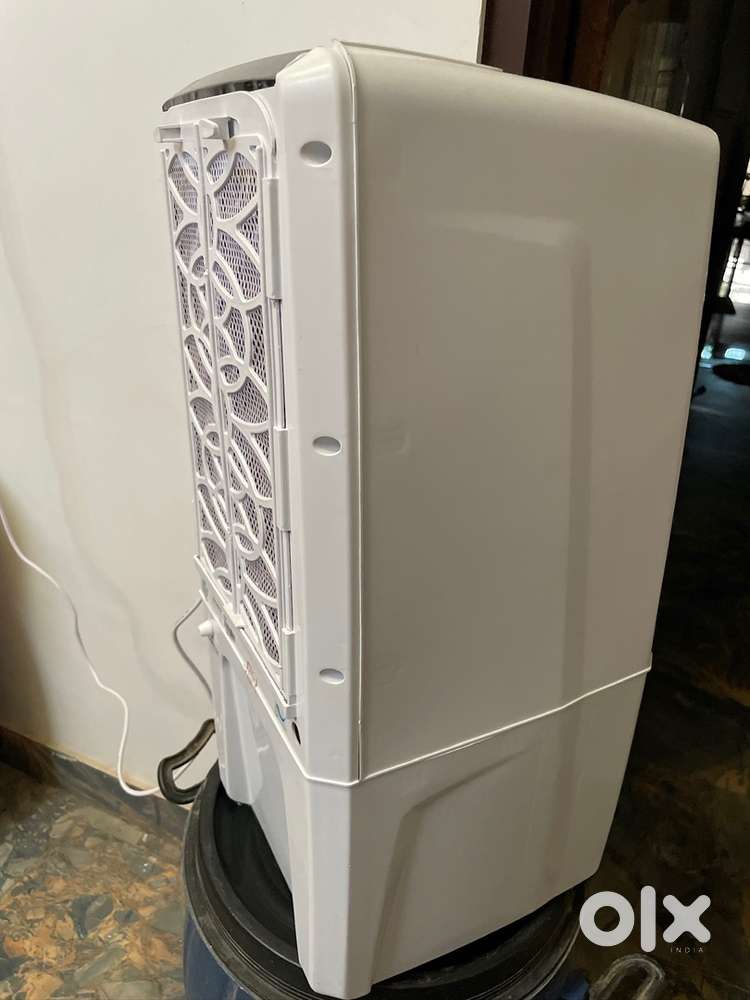 12litre water cooler available in a good condition