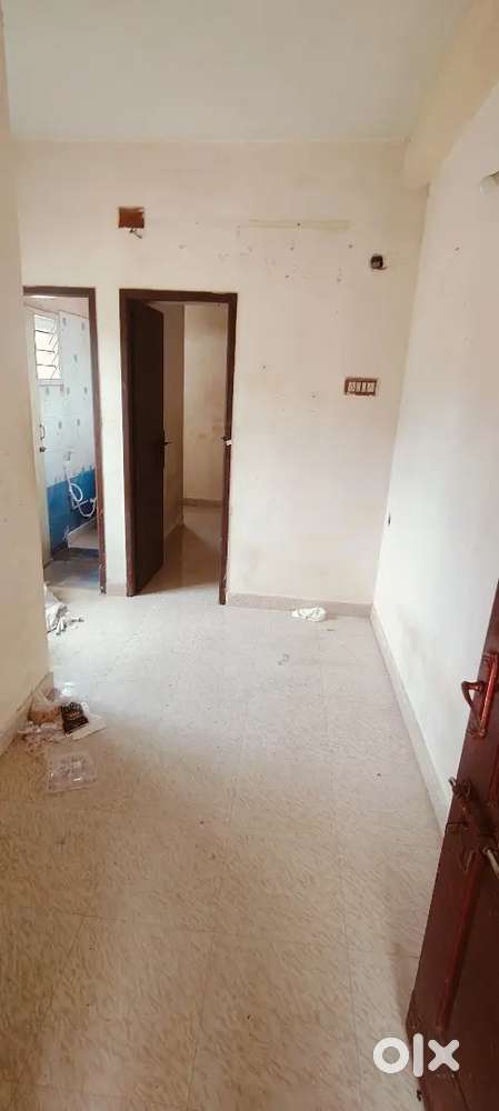 Kodambakkam 2nd floor 1bhk house for rent